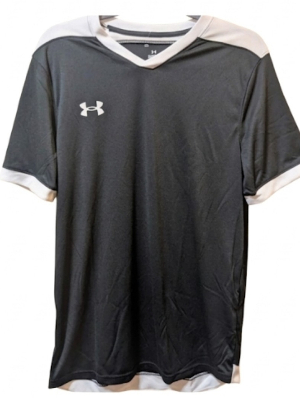 Men's Under Armour Maquina 3.0 Soccer Jersey NWOT Black/White - Size M